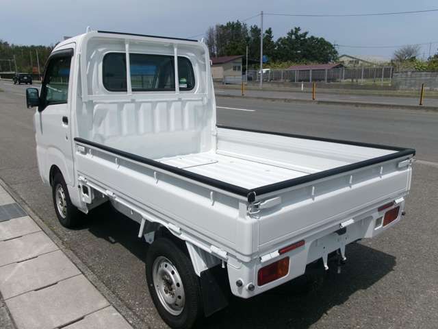 12300007