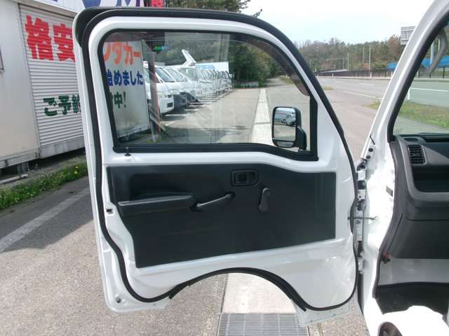 12300007