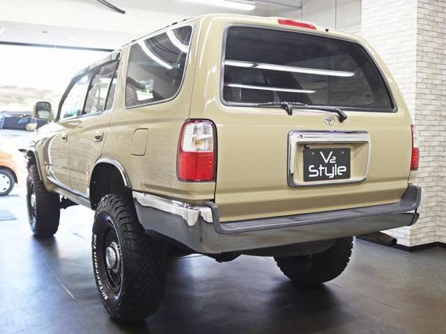 12700058