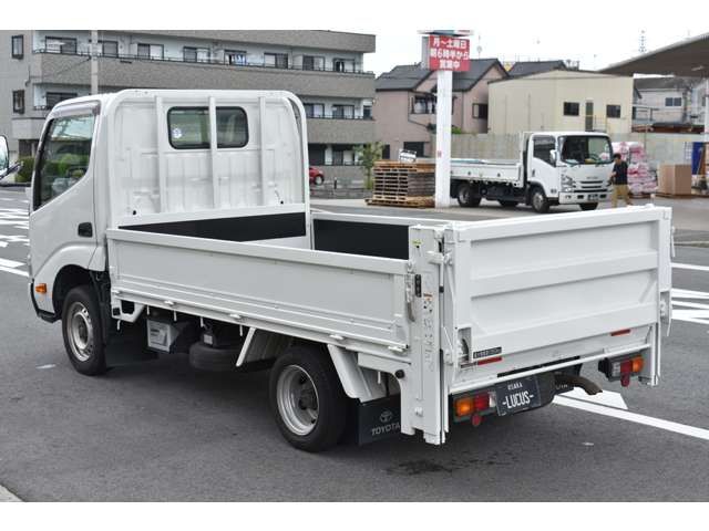 12800063