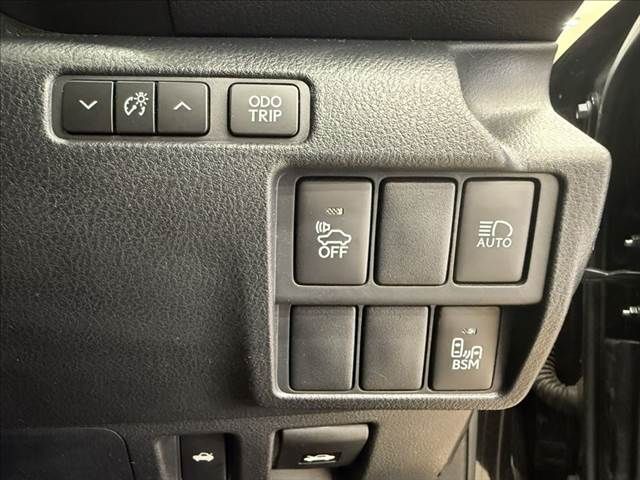 13561489