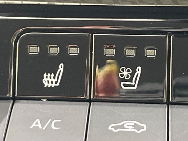 13562891