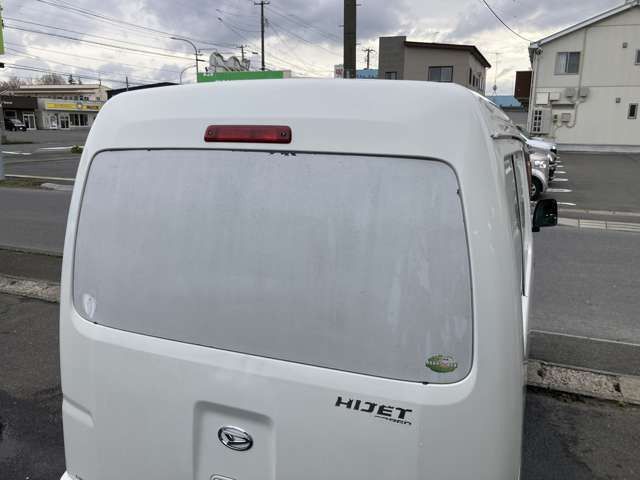 13565350