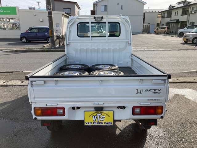 14065558