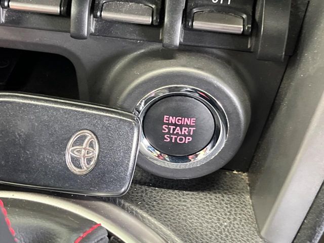 14860738