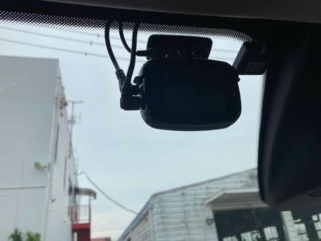 15062577