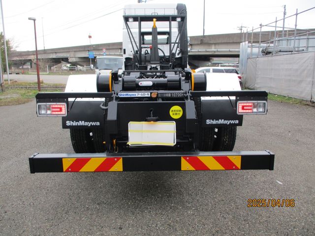 15250041