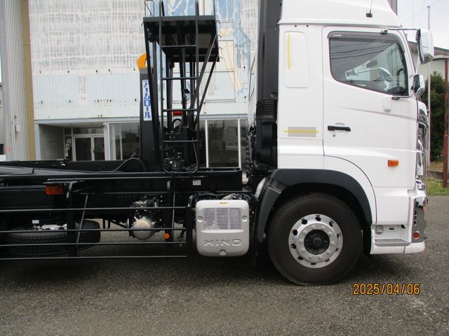 15250041