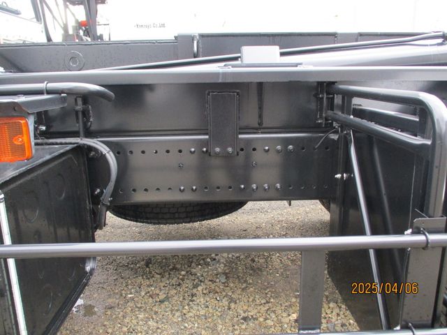15250041