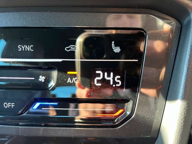 15261863