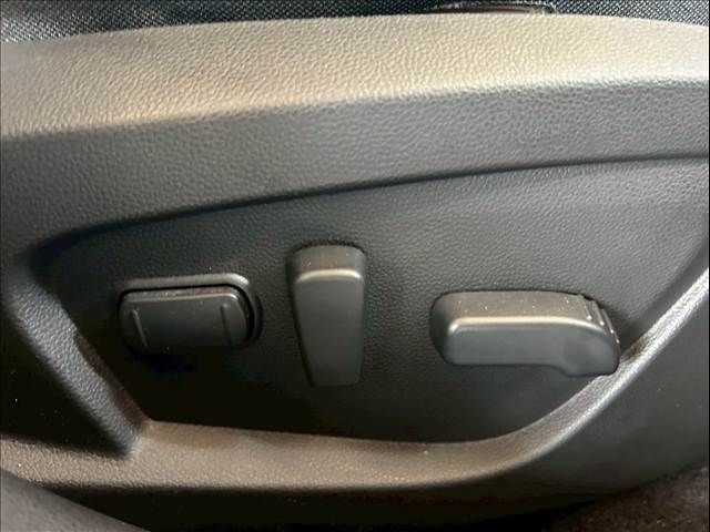 15366527