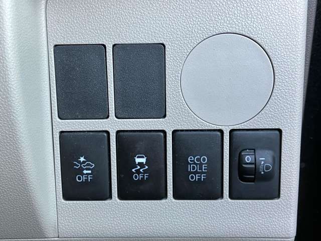 15560566
