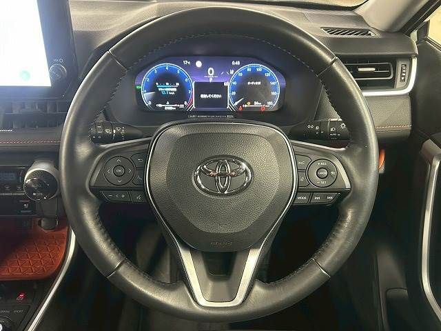 15560657
