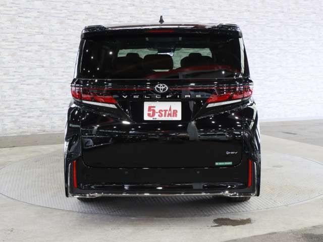 15562151