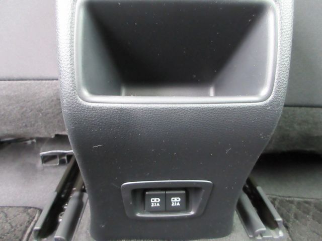 15620028