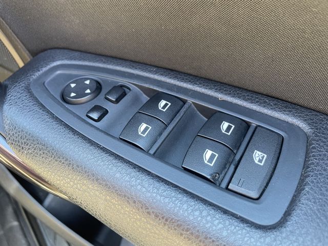 15650038