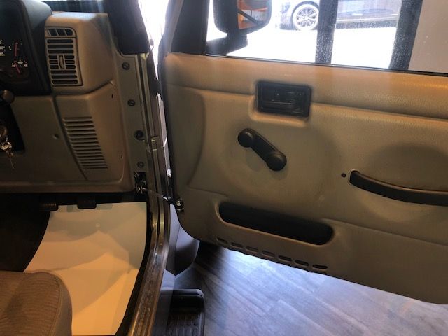 15650077