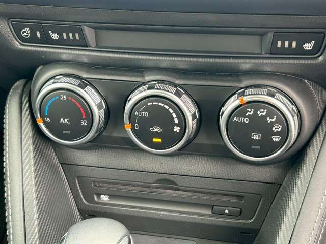 15660854