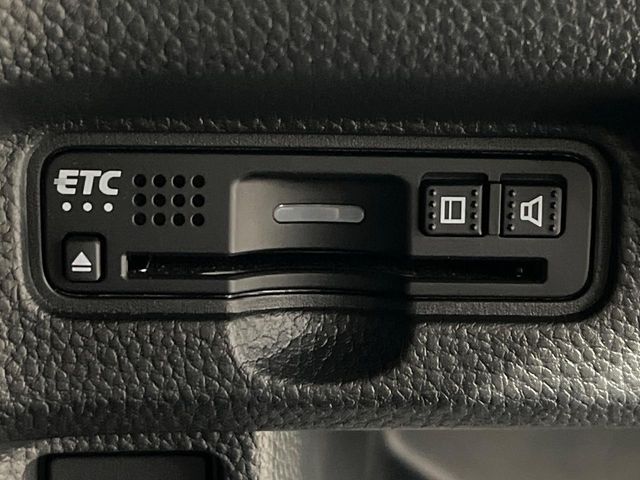 15660879