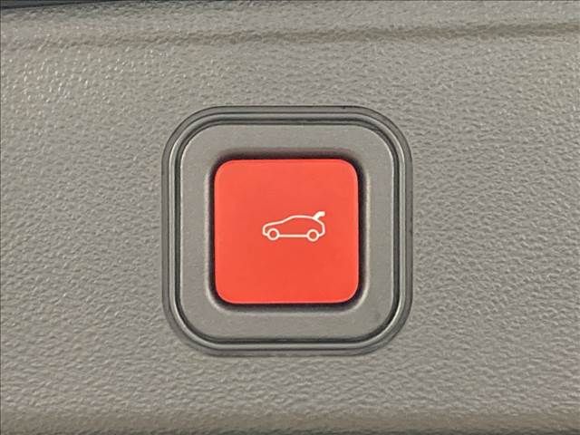 15660918