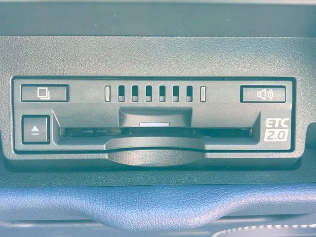 15760438