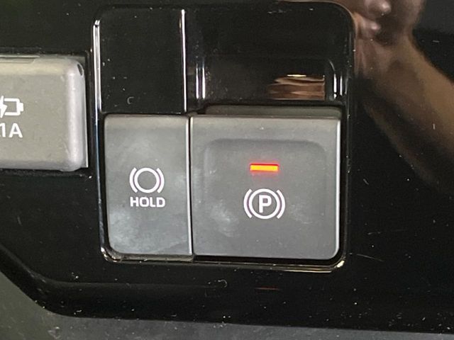 15762826