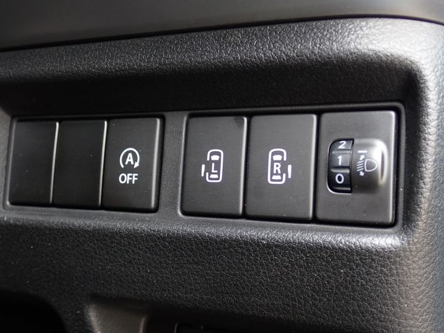 15765571