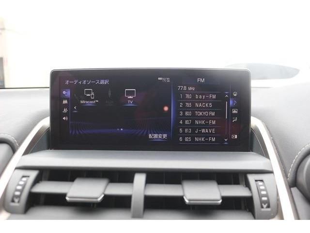 15766233