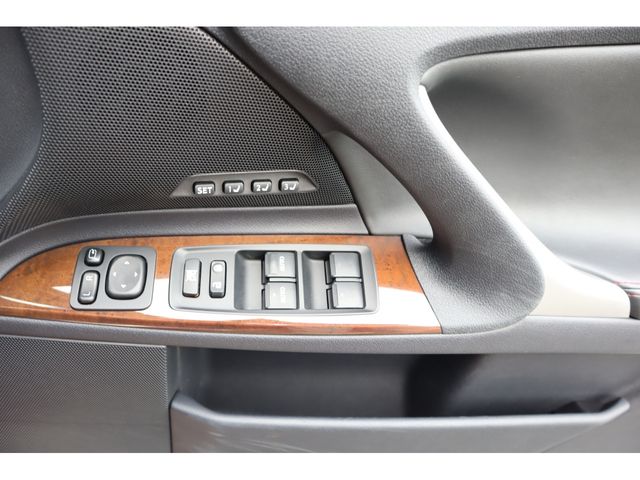 15766695