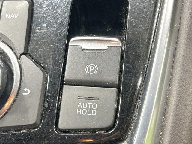 15766724