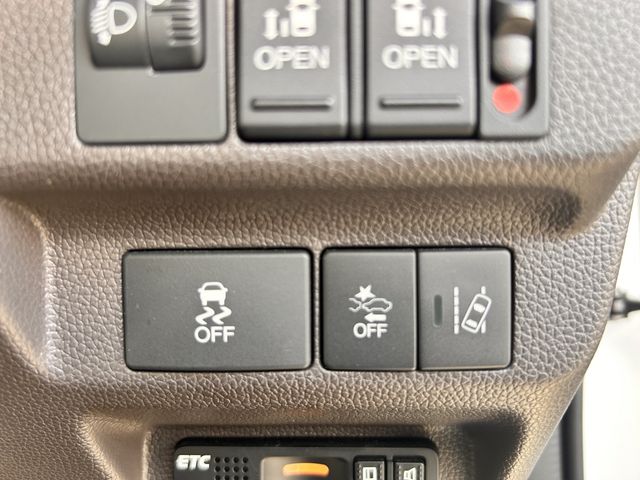 15780007
