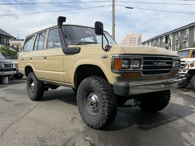 15780012