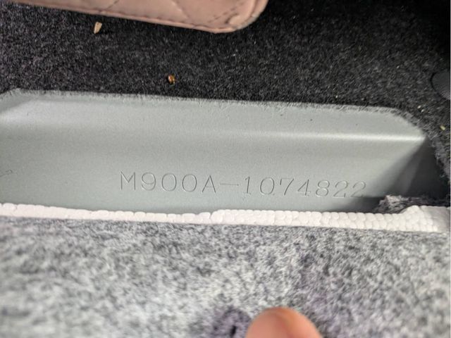 15850004