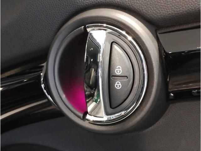 15850044