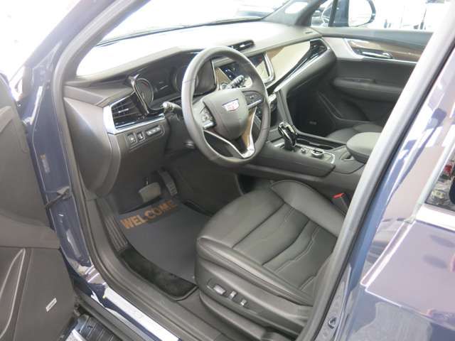 15860647