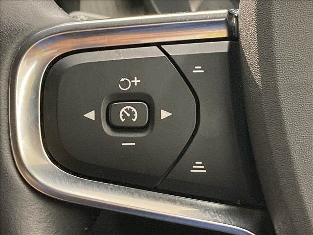 15860648