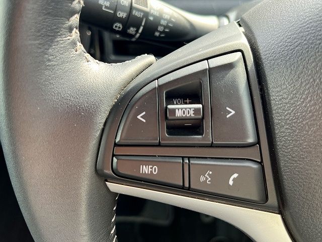 15865196
