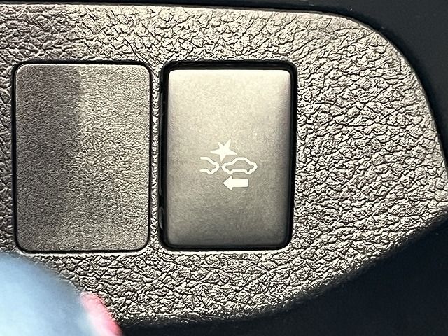 15865199