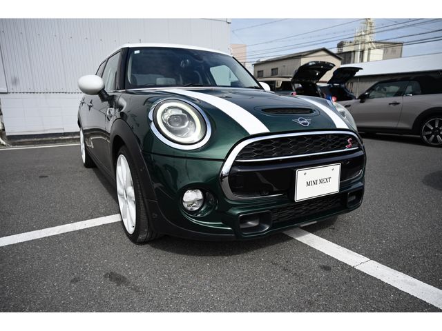 15950086