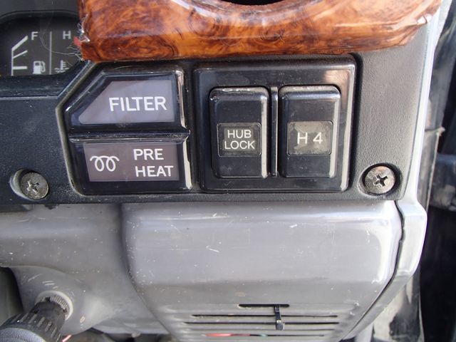 15950219