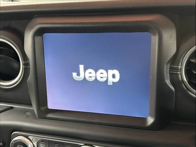 15962186