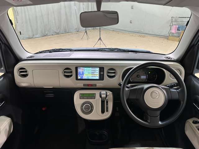 16300056