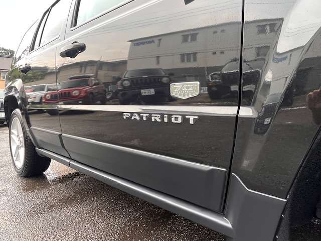 16300070