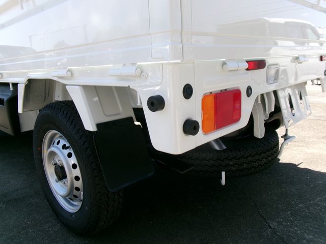 16350092