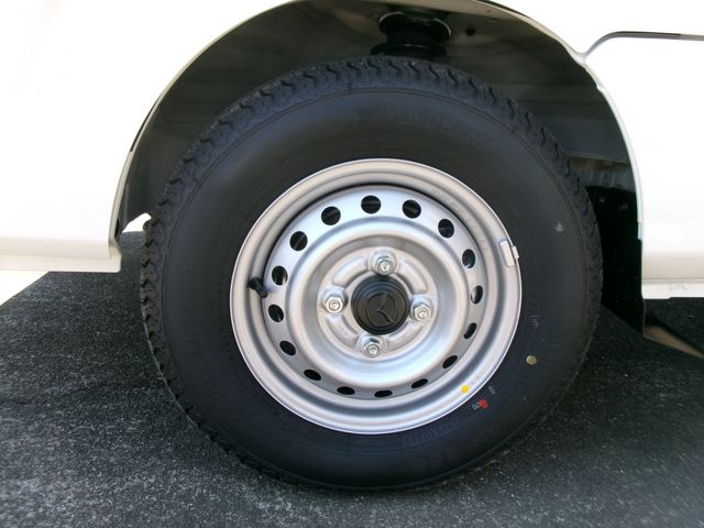 16350092