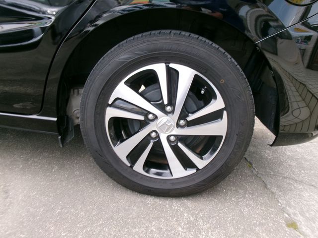 16350205