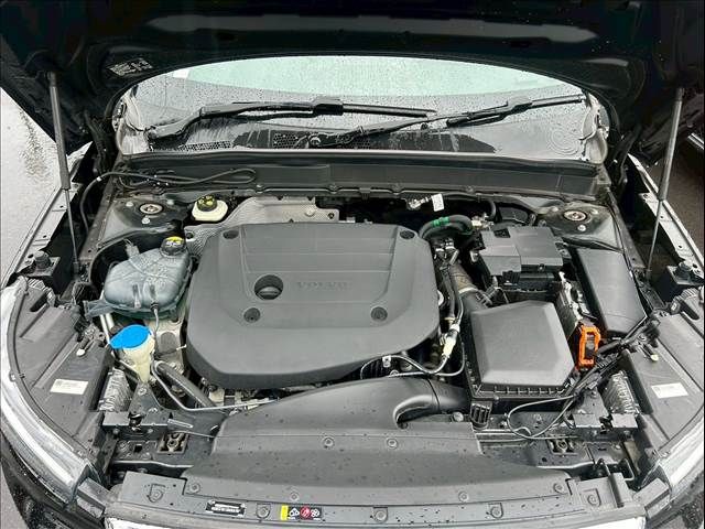 16360075
