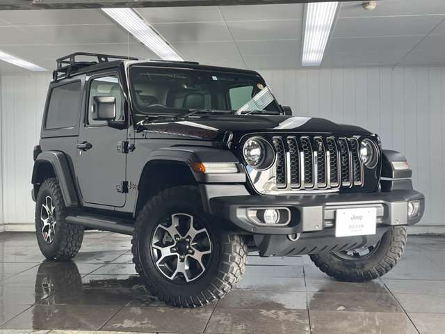 16360853