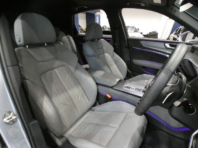 16390001