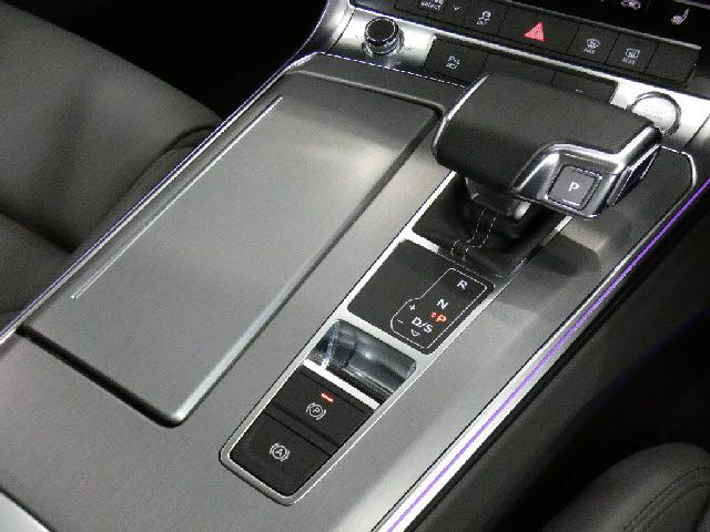 16390001
